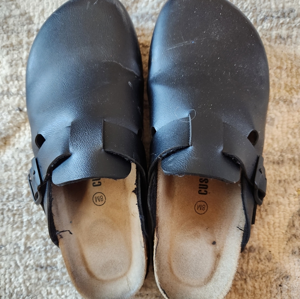 Clogs